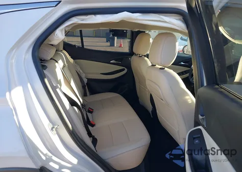 2022 Buick Encore Gx Fwd Essence z USA, uszkodzony, nr VIN KL4MMFSL0NB070765